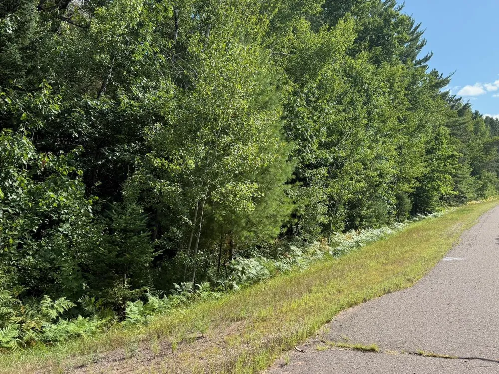 4464 Highway 23 Holyoke, MN 55749