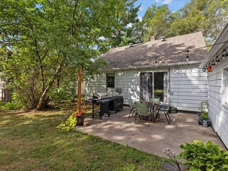1309 S 7th Street Brainerd, MN 56401