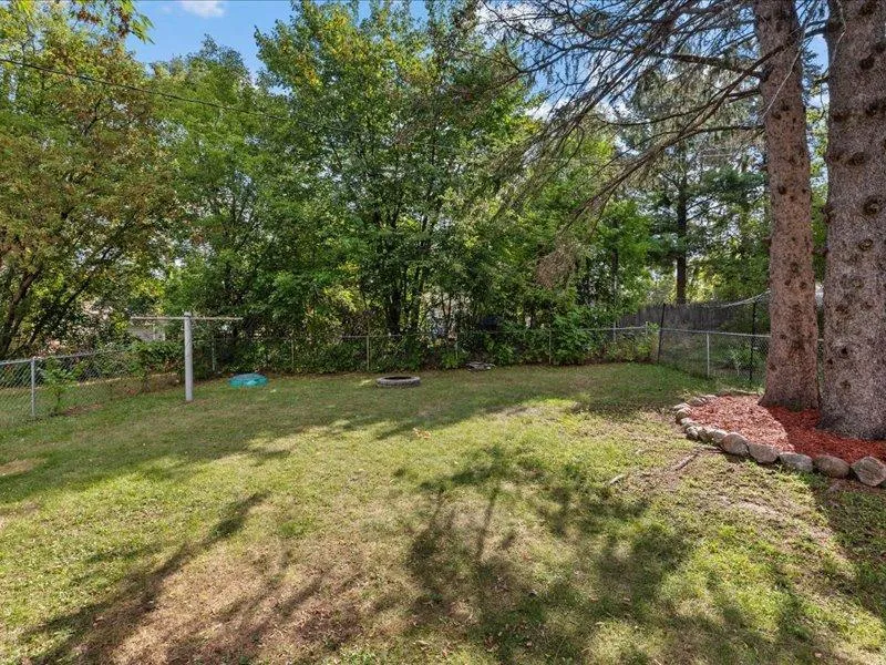 1309 S 7th Street Brainerd, MN 56401