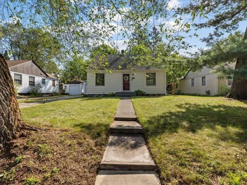 1309 S 7th Street