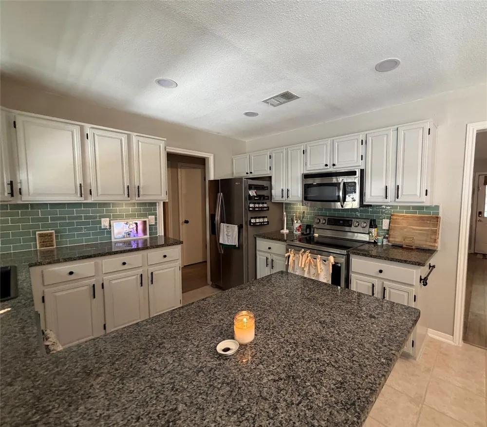3020 Oakwood Drive Harker Heights, TX 76548