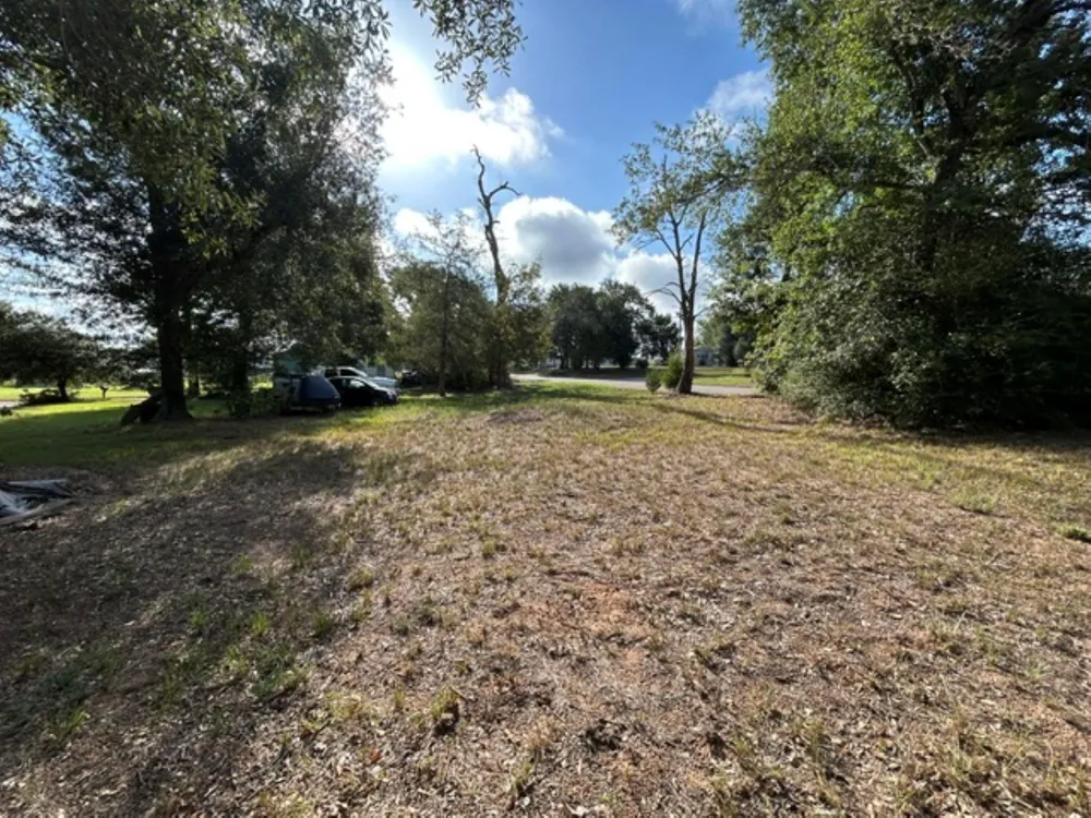 1502 15th Street Hempstead, TX 77445