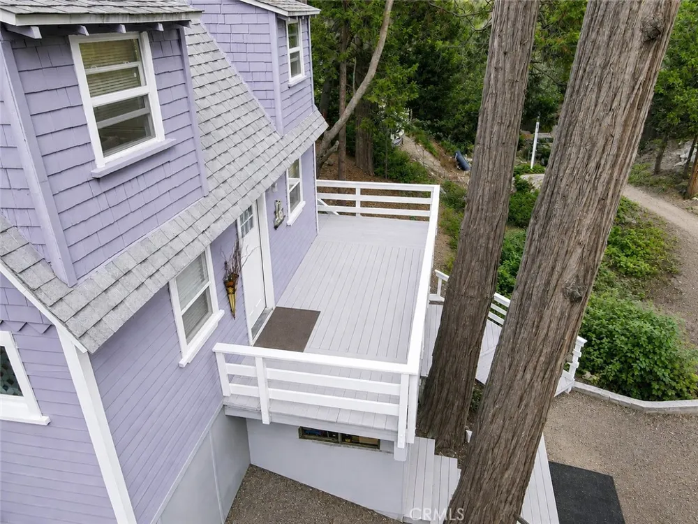 27548 Meadow Lake Arrowhead, CA 92352