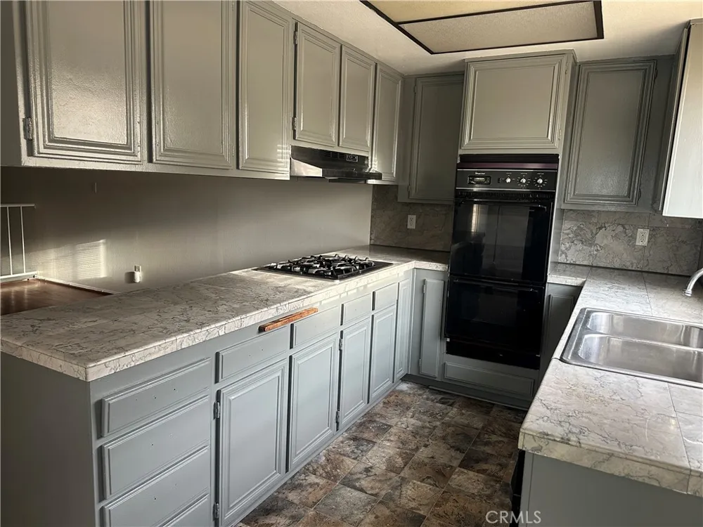 3431 Artesia Boulevard Torrance, CA 90504