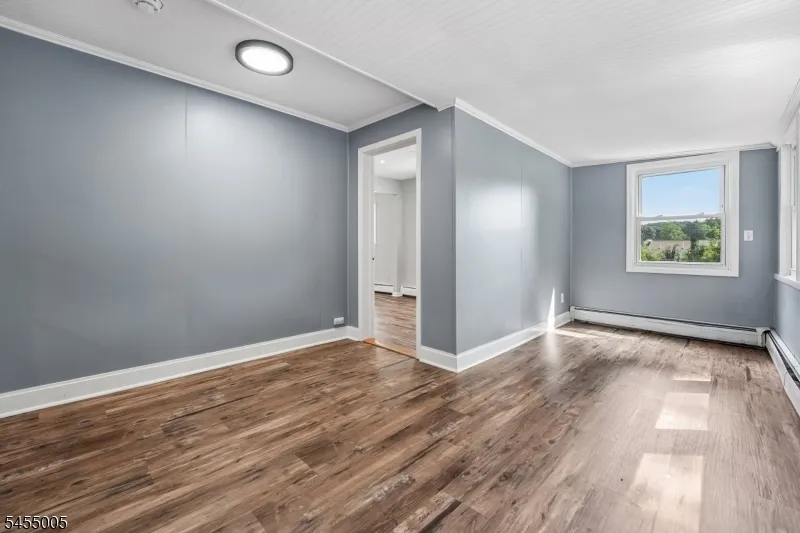 6 Woodlawn Ter Randolph, NJ 07869