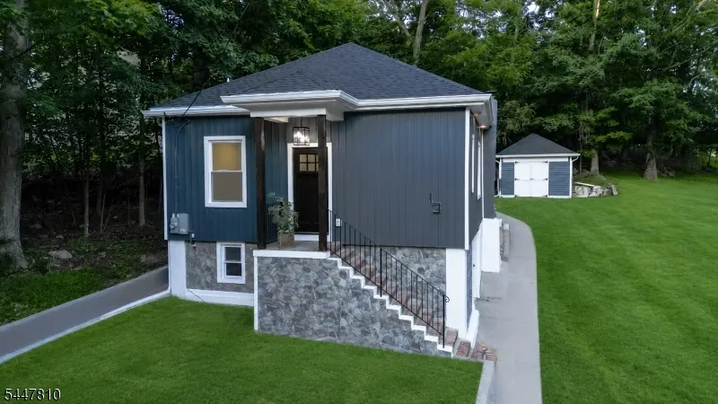 13 Maine St Jefferson, NJ 07849