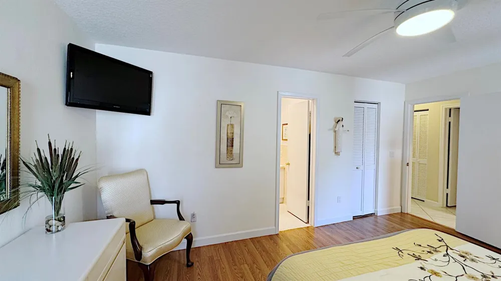310 SE 4TH TERRACE Dania Beach, FL 33004