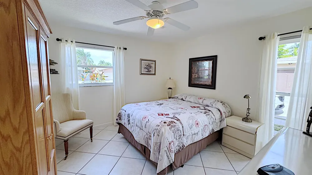 310 SE 4TH TERRACE Dania Beach, FL 33004