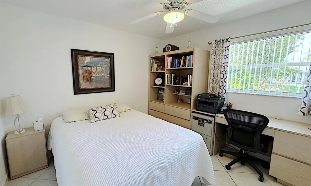 310 SE 4TH TERRACE Dania Beach, FL 33004