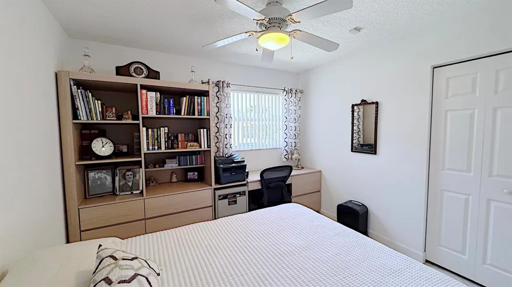 310 SE 4TH TERRACE Dania Beach, FL 33004