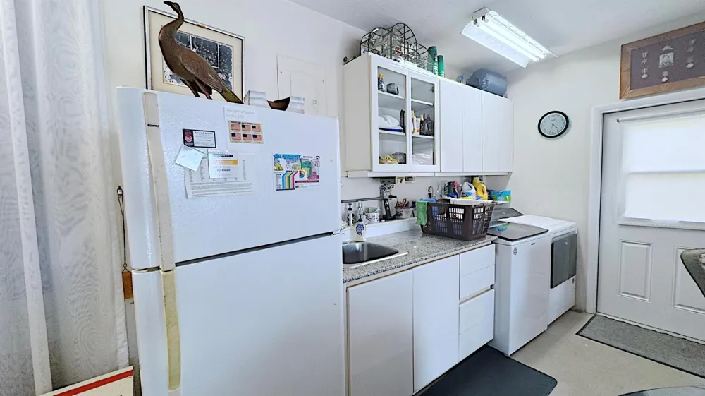 310 SE 4TH TERRACE Dania Beach, FL 33004