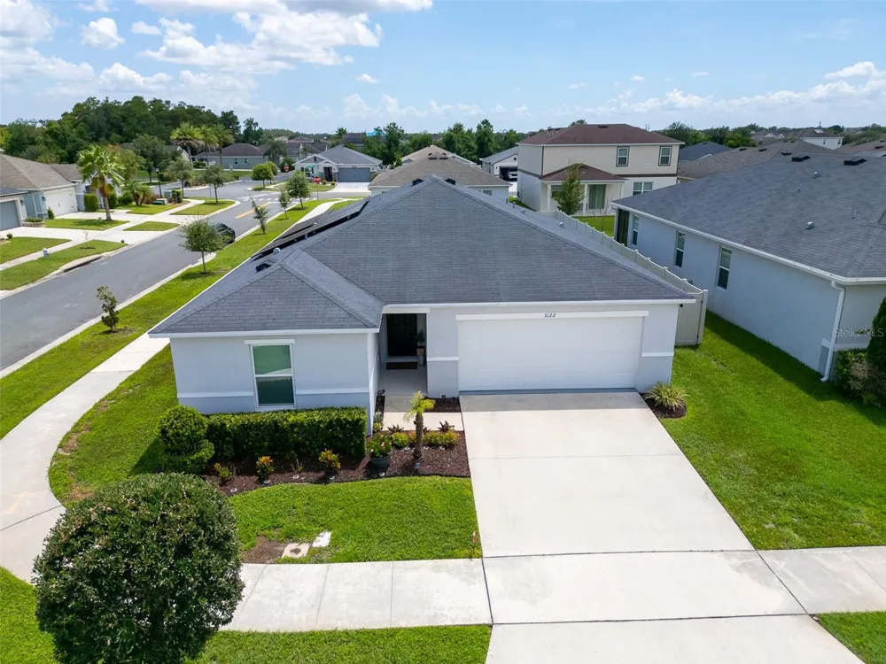 3122 EAGLE HAMMOCK CIRCLE Kissimmee, FL 34743
