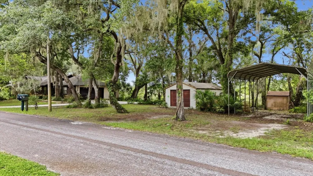 1215 S FIR TERRACE Inverness, FL 34450