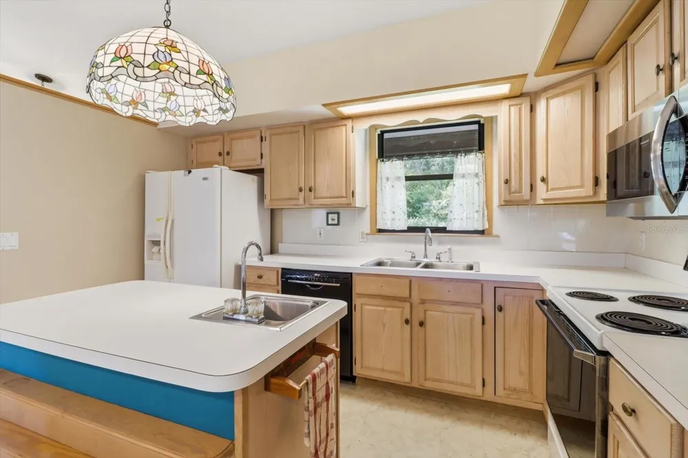 1215 S FIR TERRACE Inverness, FL 34450