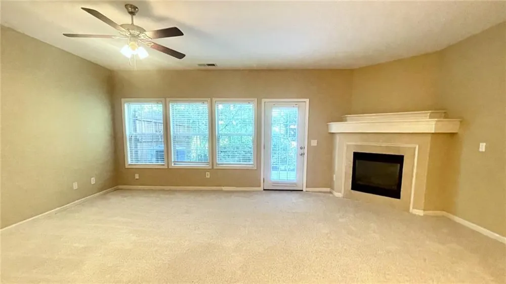 129 Trailside Circle Hiram, GA 30141