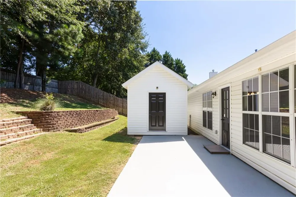 2730 Matlin Way Buford, GA 30519