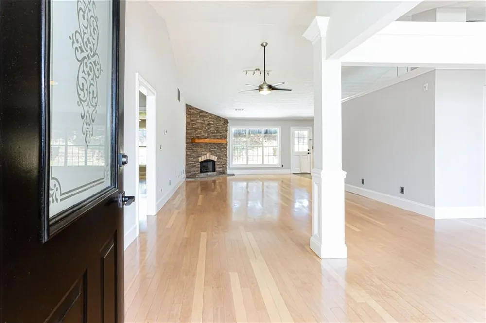 2730 Matlin Way Buford, GA 30519