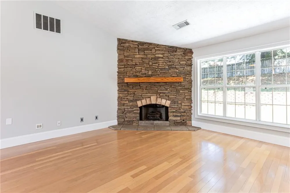 2730 Matlin Way Buford, GA 30519