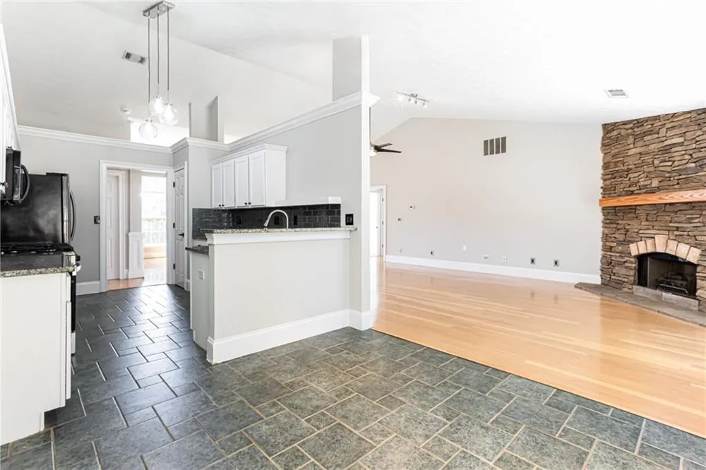 2730 Matlin Way Buford, GA 30519