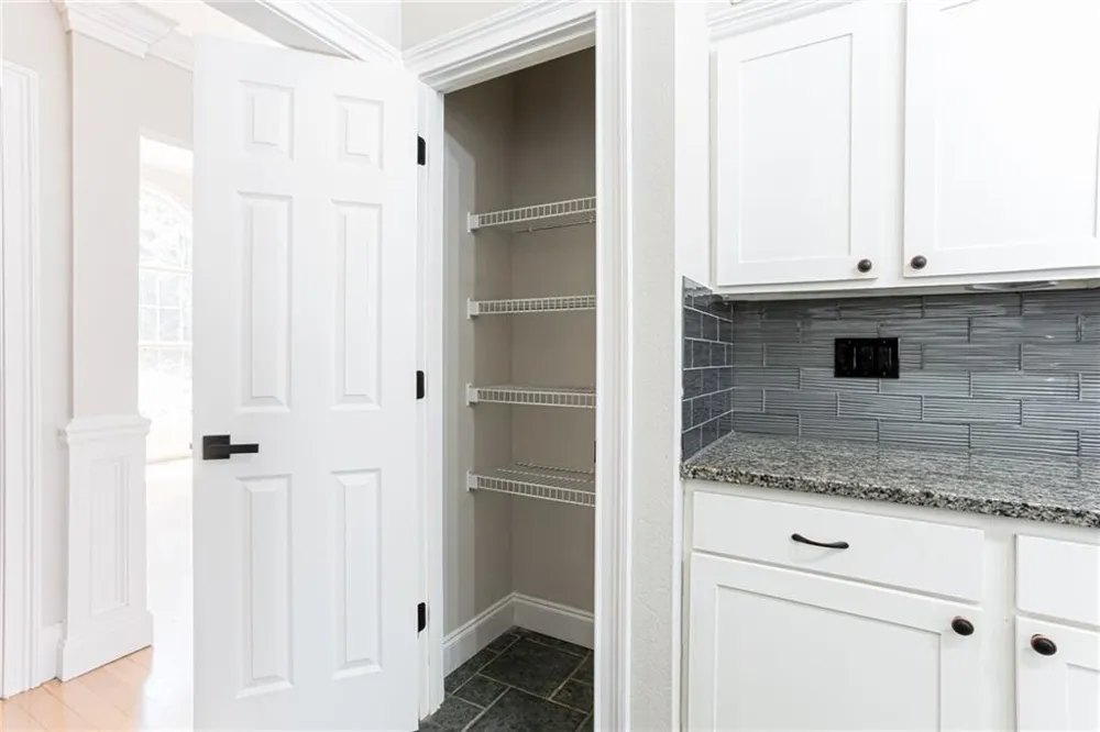 2730 Matlin Way Buford, GA 30519