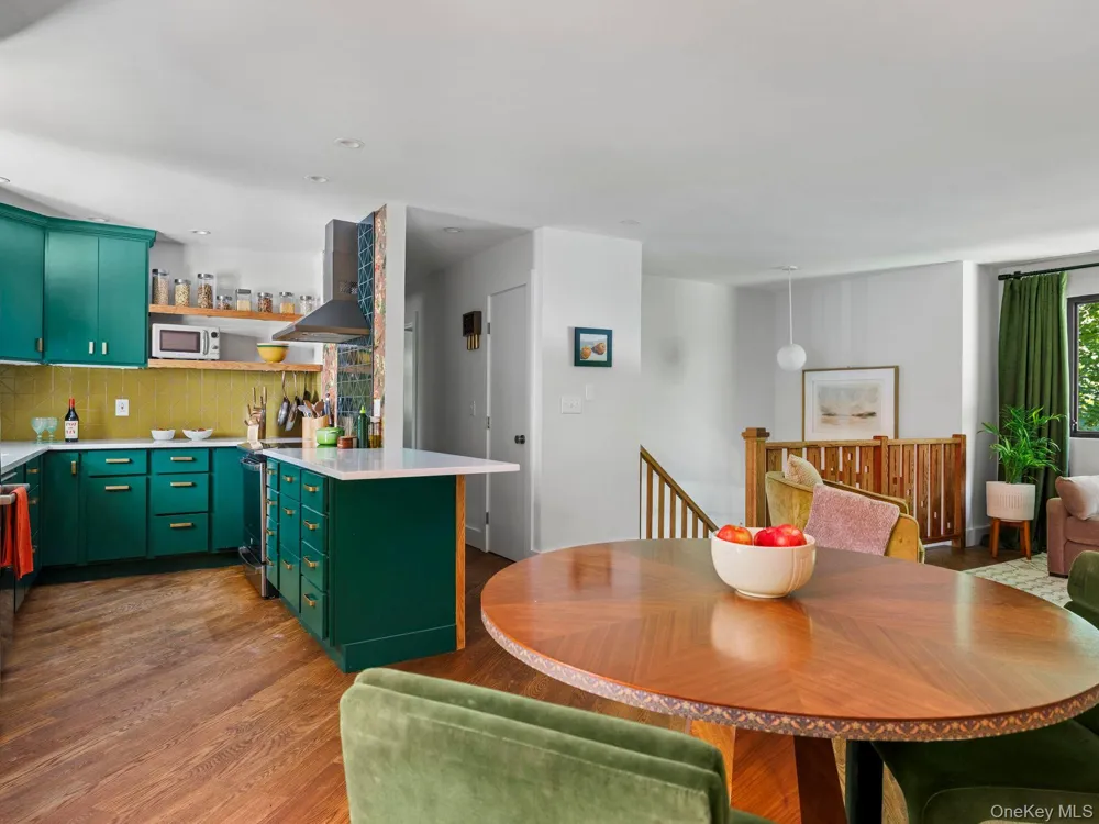 33 Alan Street Stone Ridge, NY 12484