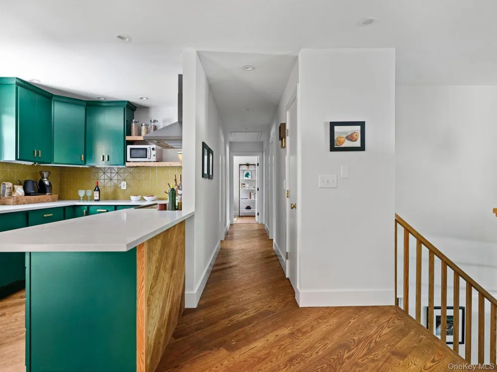 33 Alan Street Stone Ridge, NY 12484
