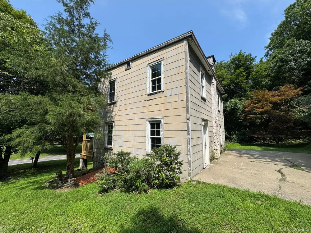 91 Pancake Hollow Road Highland, NY 12528