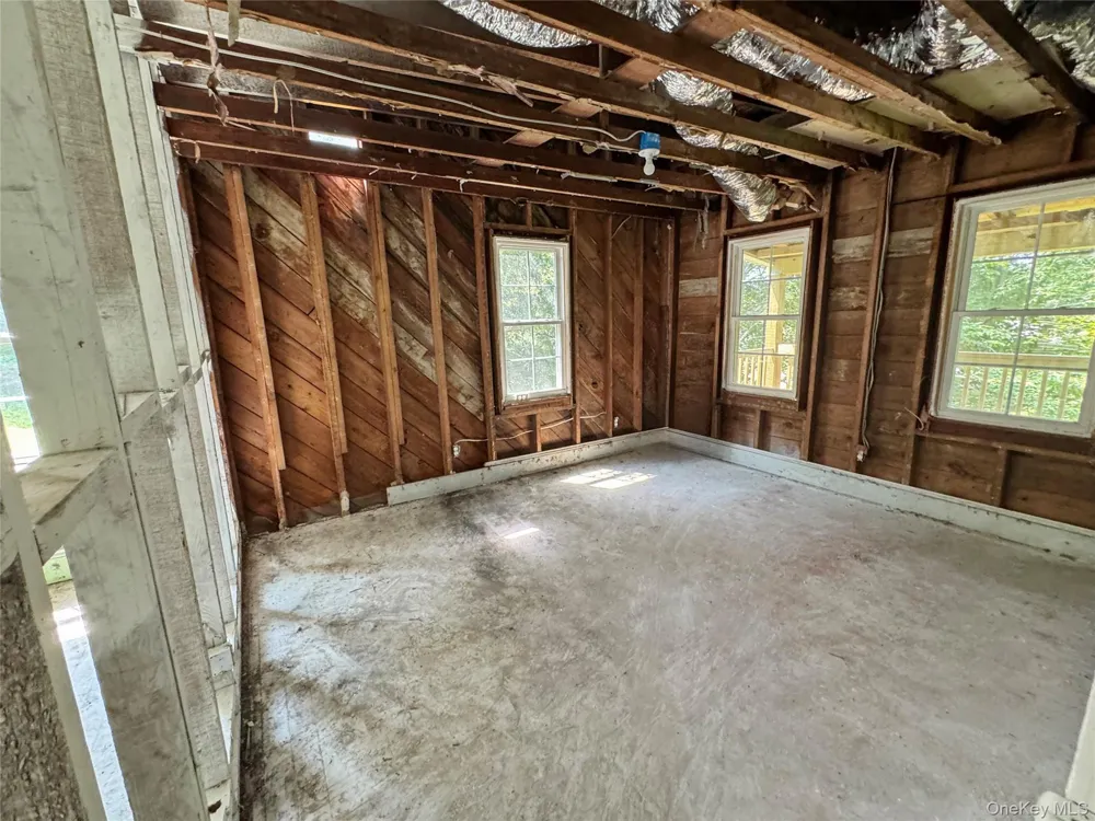 91 Pancake Hollow Road Highland, NY 12528