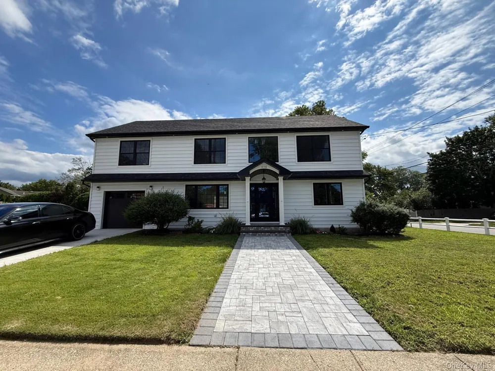 438 Von Elm Avenue East Meadow, NY 11554