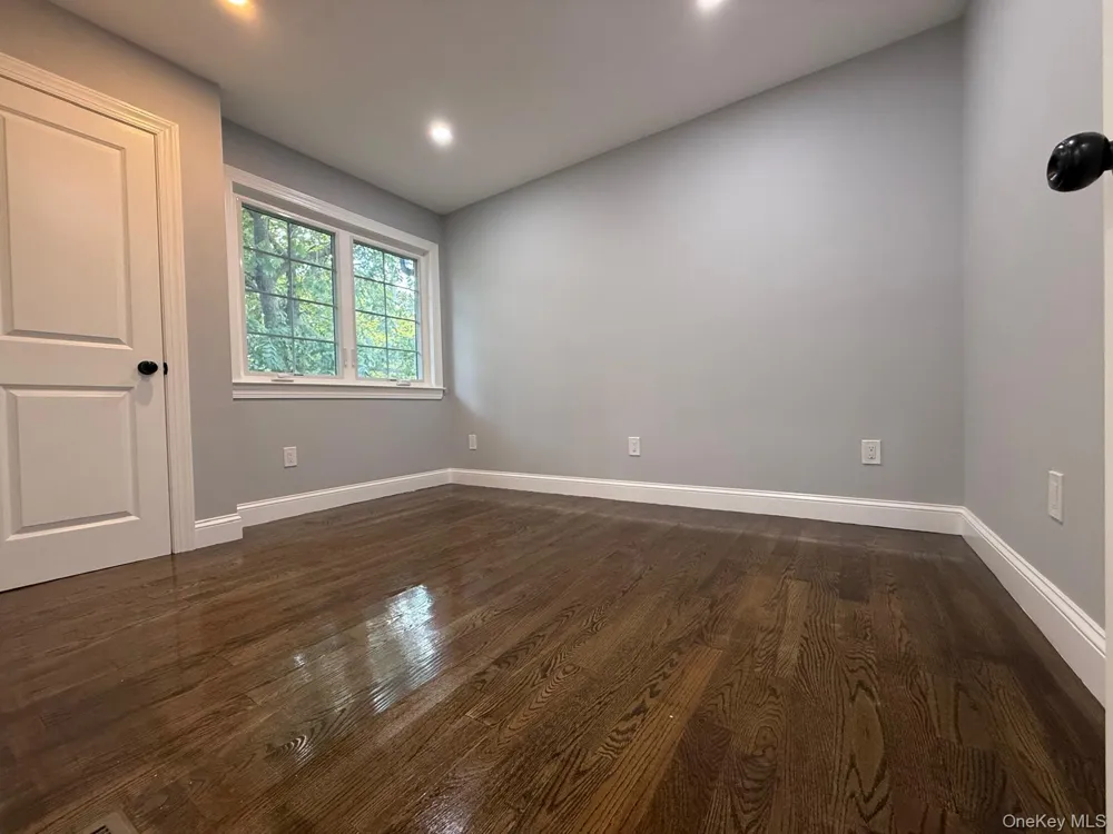 438 Von Elm Avenue East Meadow, NY 11554