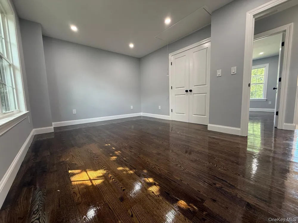 438 Von Elm Avenue East Meadow, NY 11554
