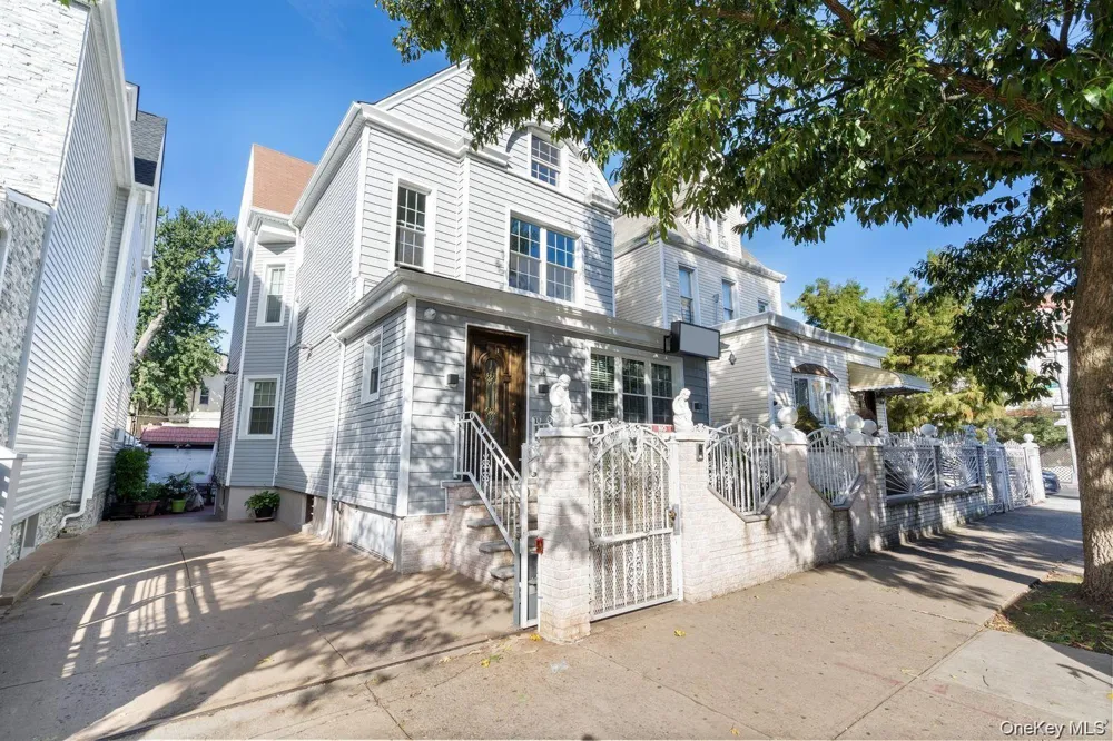 46 Elton Street Brooklyn, NY 11208