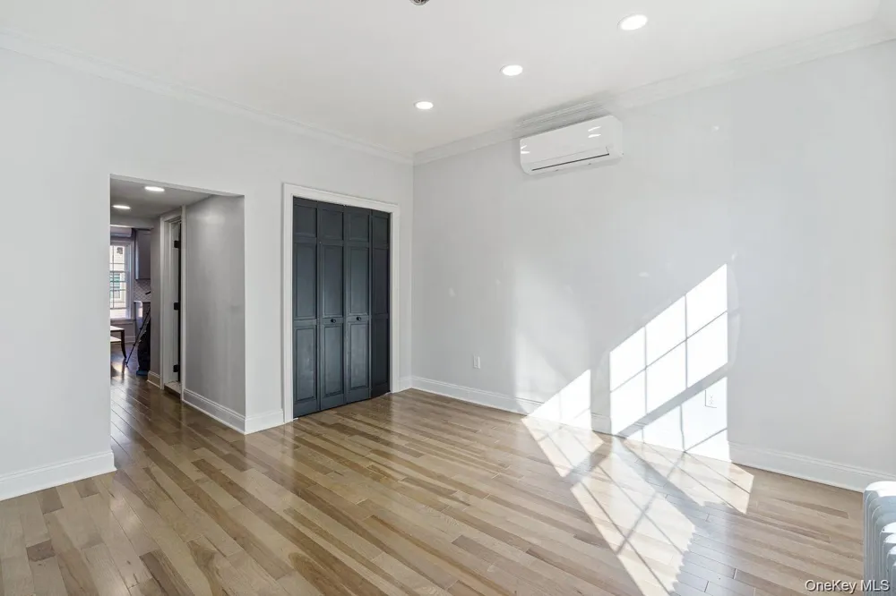 46 Elton Street Brooklyn, NY 11208
