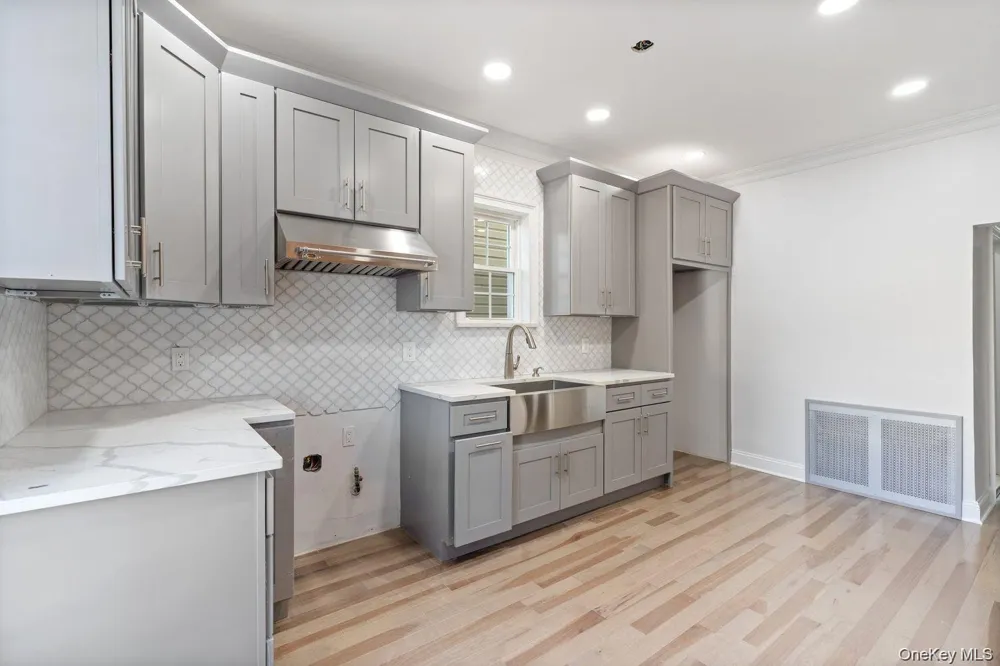 46 Elton Street Brooklyn, NY 11208