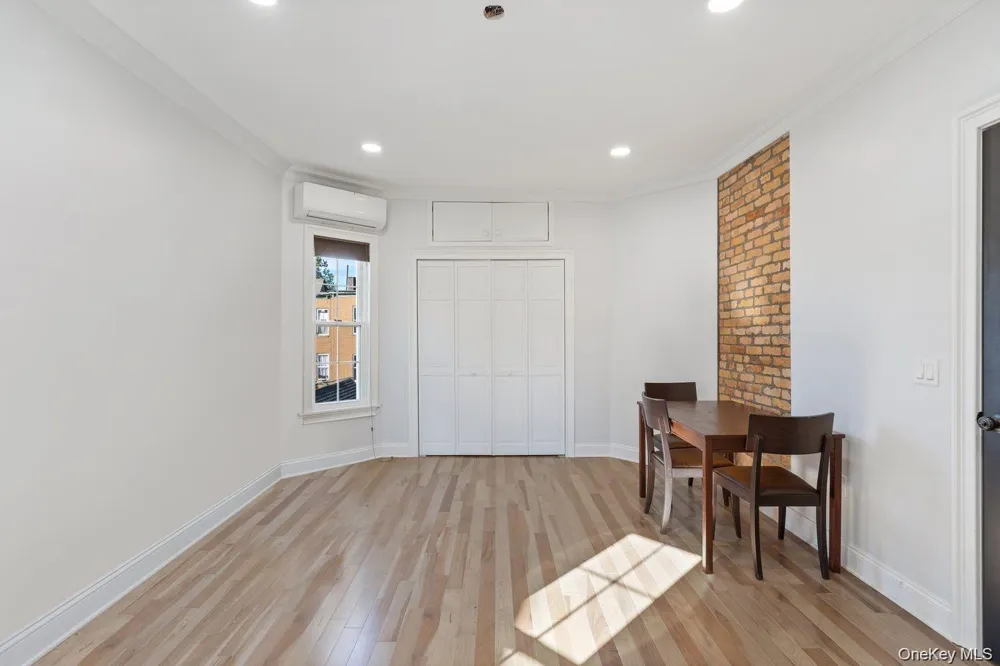 46 Elton Street Brooklyn, NY 11208