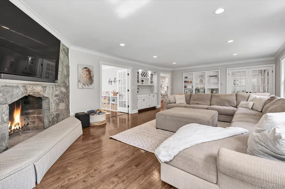 115 Fairway Drive Stamford, CT 6903