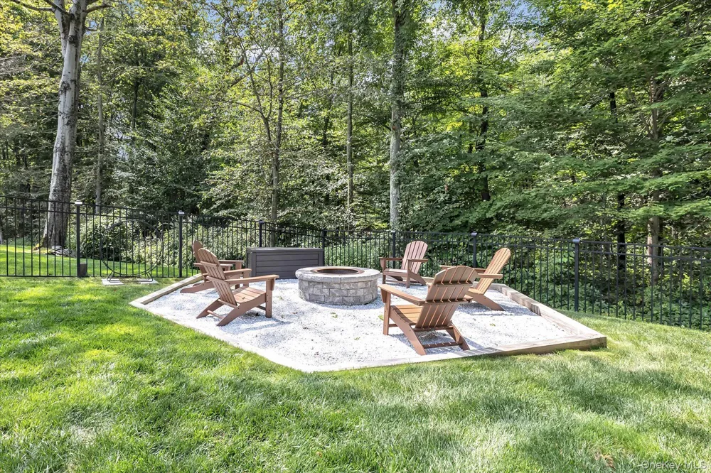 115 Fairway Drive Stamford, CT 6903