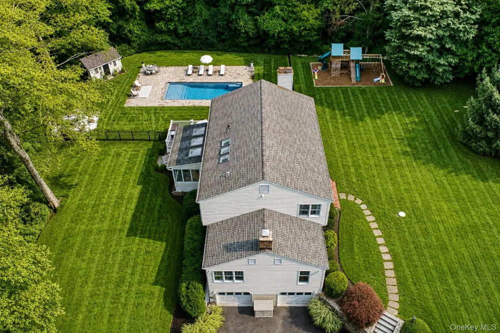 115 Fairway Drive Stamford, CT 6903