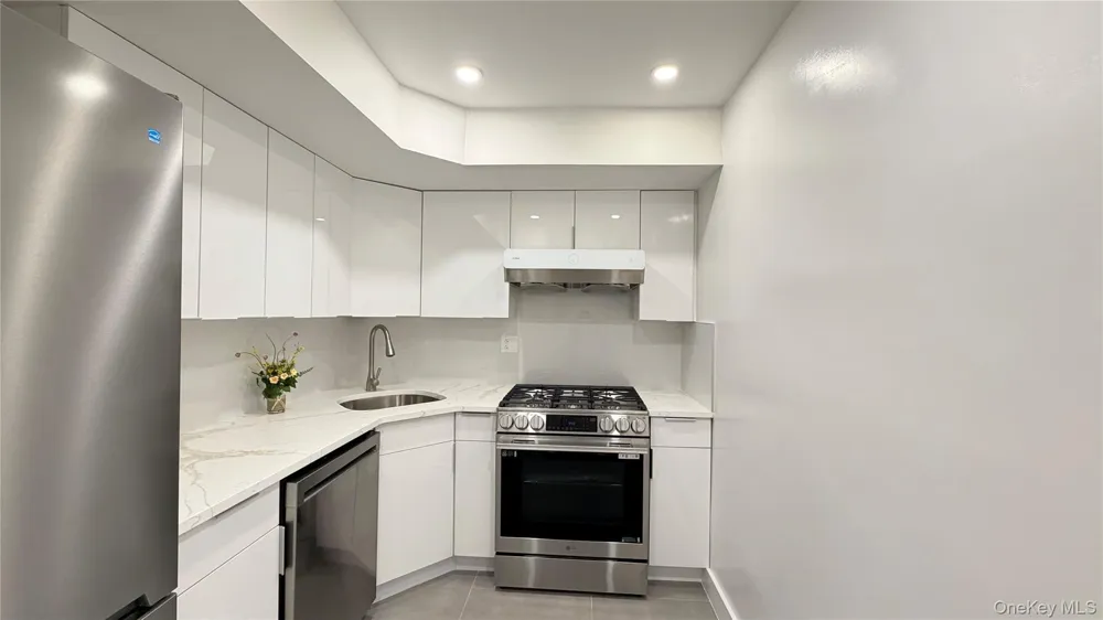 140-44 34th Avenue #3D Flushing, NY 11354