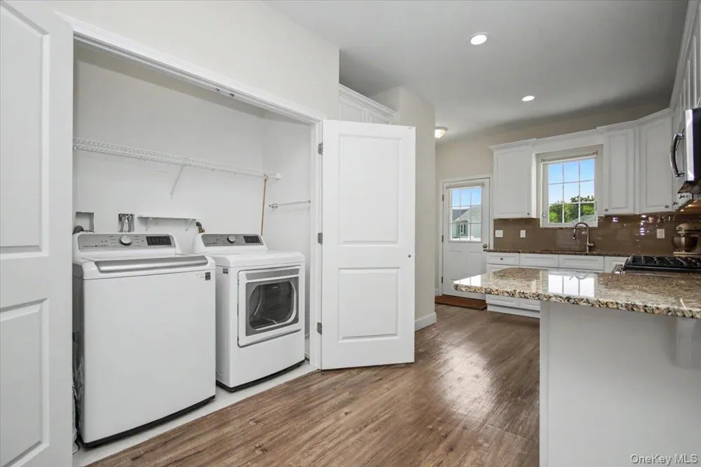 4 Alex Court Highland, NY 12528