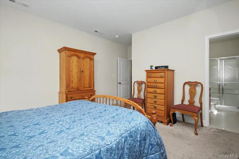 4 Alex Court Highland, NY 12528