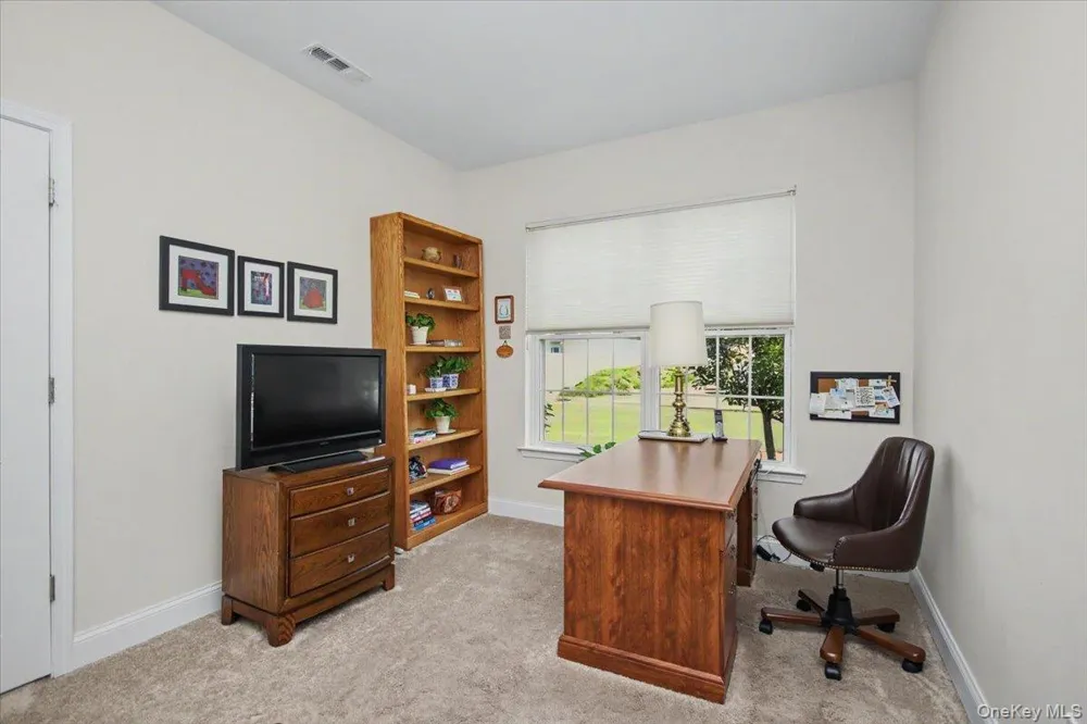 4 Alex Court Highland, NY 12528