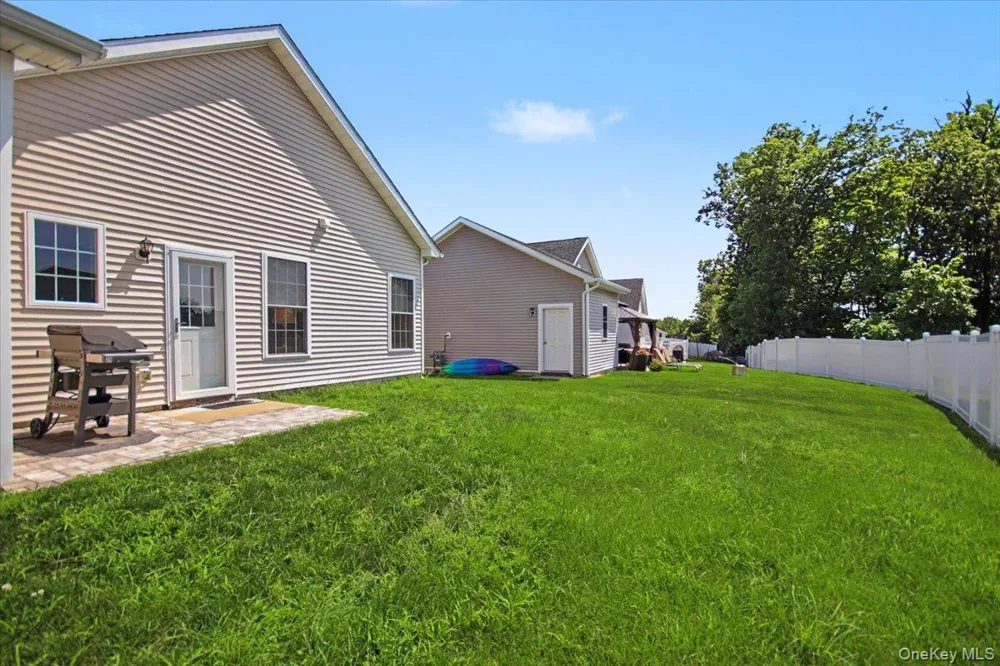 4 Alex Court Highland, NY 12528