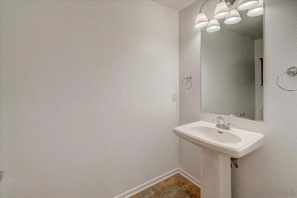 762 Castaway Cv San Diego, CA 92154