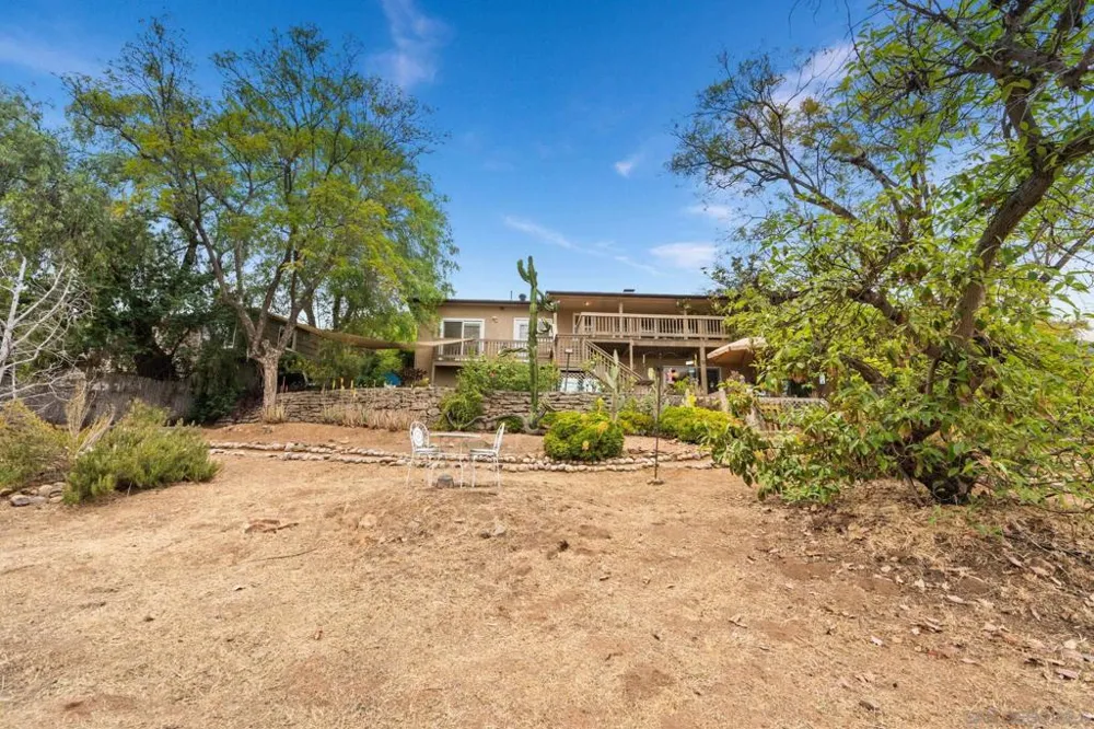 4413 Upland St La Mesa, CA 91941