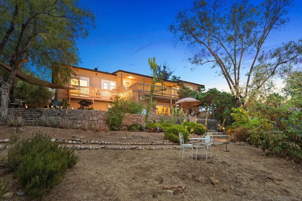 4413 Upland St La Mesa, CA 91941
