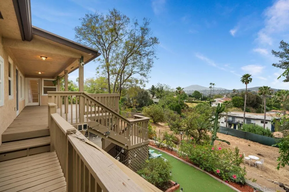 4413 Upland St La Mesa, CA 91941