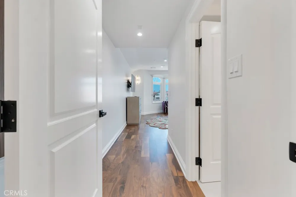 2051 Greencastle Way Oxnard, CA 93035