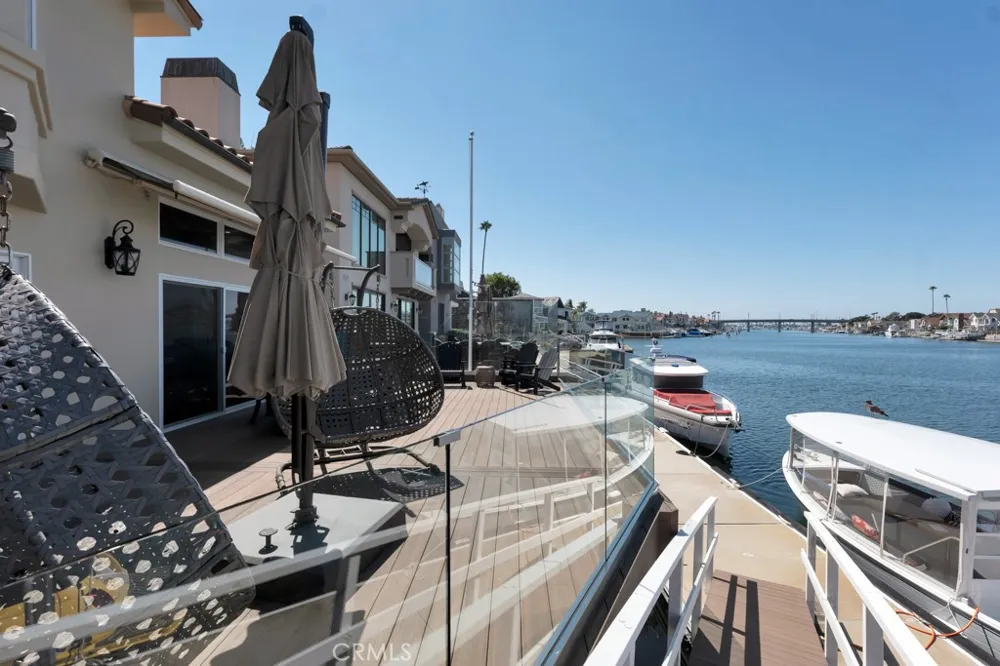 2051 Greencastle Way Oxnard, CA 93035