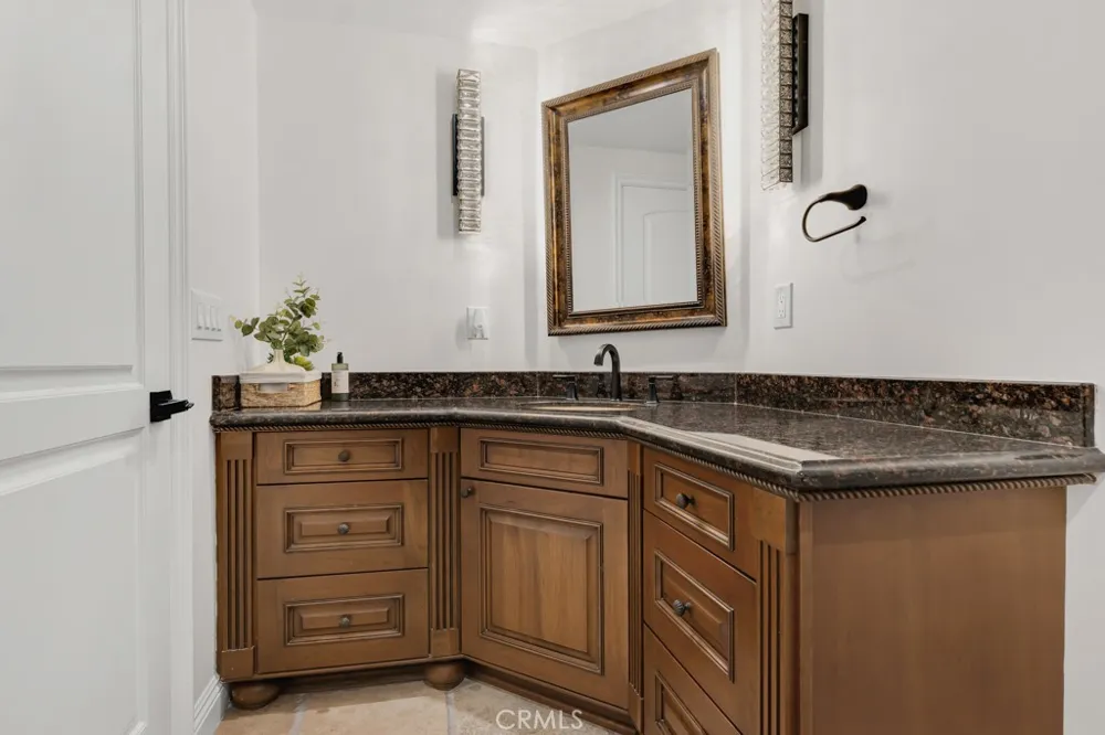 2051 Greencastle Way Oxnard, CA 93035